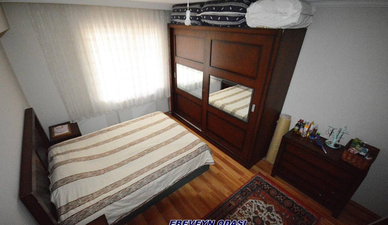 photo_5978725219587703183_y