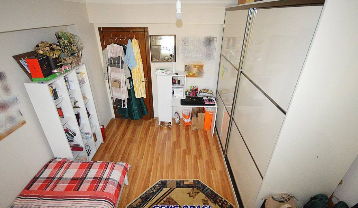 photo_5978725219587703192_y